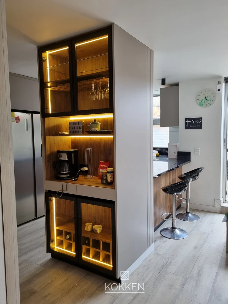 Mueble de exhibición hacia el área social